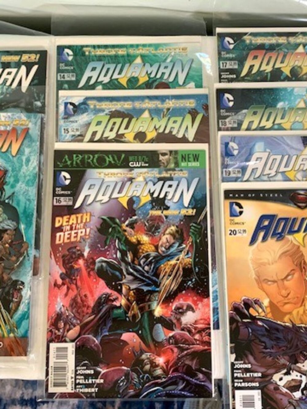 9 DC Comics Aquaman Comics Books